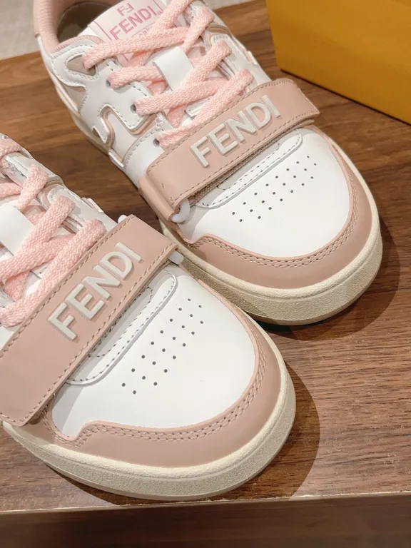 Fendi Shoe 